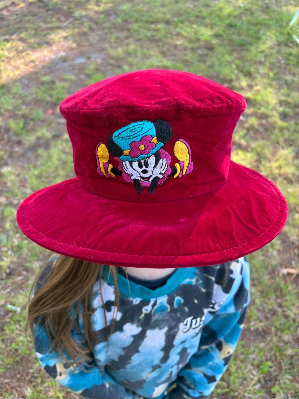 Red Velvet Minnie Mouse Bucket Hat Vintage 90s